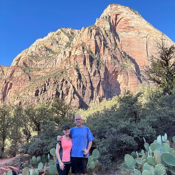 Meet your Posher, Eva - Picture 2 of 8